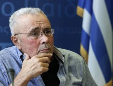 Κώστας Ζουράρις:Υπέβαλε παραίτηση στον πρωθυπουργό μετά τις δηλώσεις για Ολυμπιακό και Άρη (βίντεο)